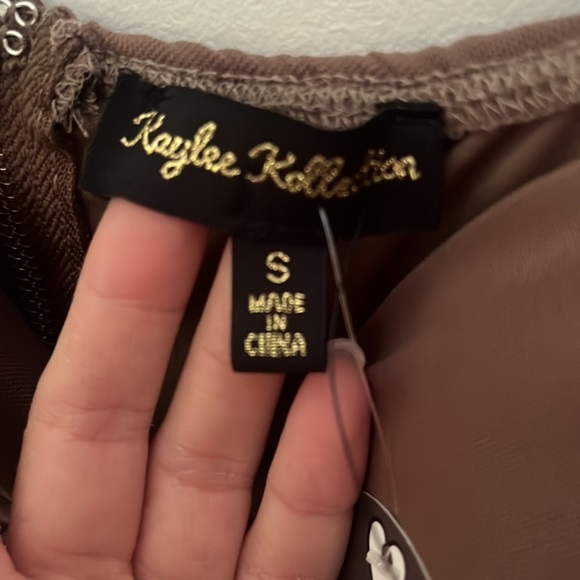 Bodycon velorella dress in mocha - Picture 5 of 5